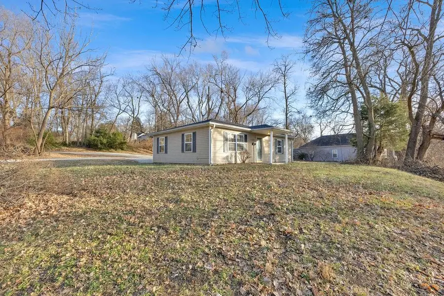 1521 N 15th Street, Saint Joseph, MO 64505 - Image #2