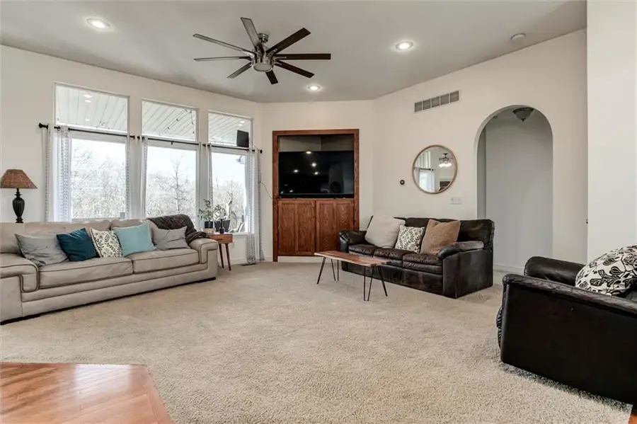 703 Mulberry Street, Pleasant Hill, MO 64080 - Image #2