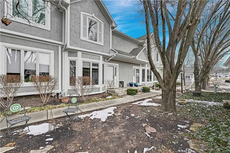 13800 W 58th Terrace, Shawnee, KS 66216 - #3