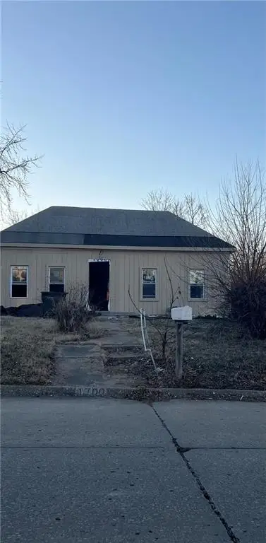 1700 S 5th Street, Leavenworth, KS 66048 - Image #1