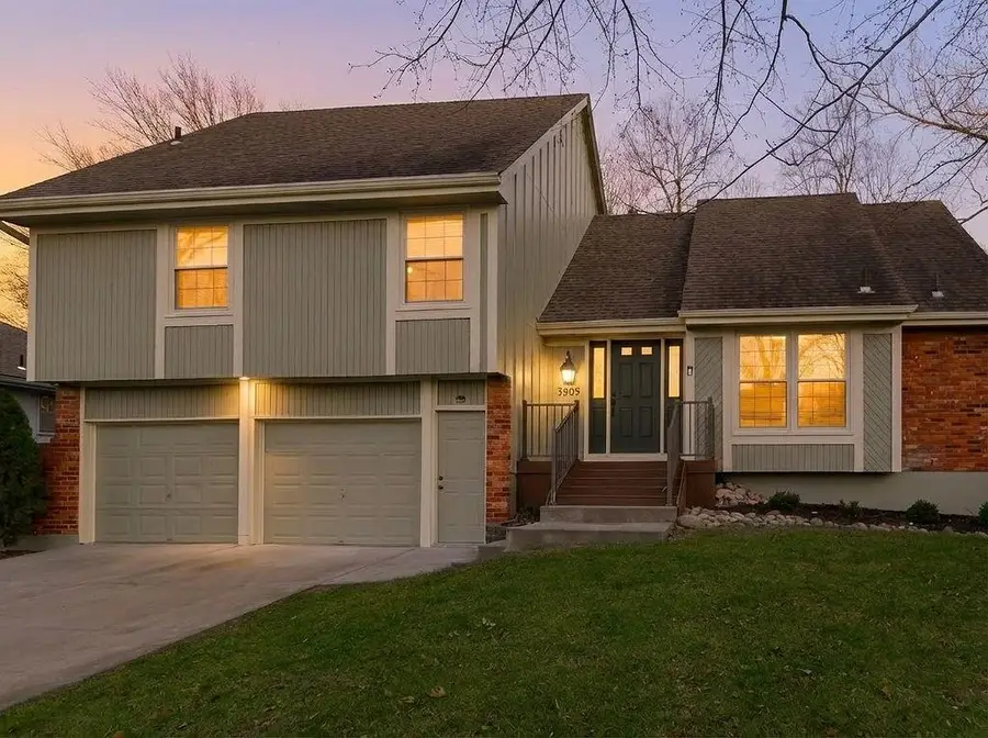 3909 SW Hidden Cove Drive, Lees Summit, MO 64082 - Image #2
