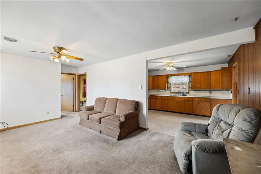 1018 N Sycamore Street, Ottawa, KS 66067 - #3