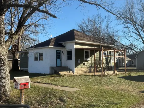 308 E Yale Street, Liberal, MO 64762