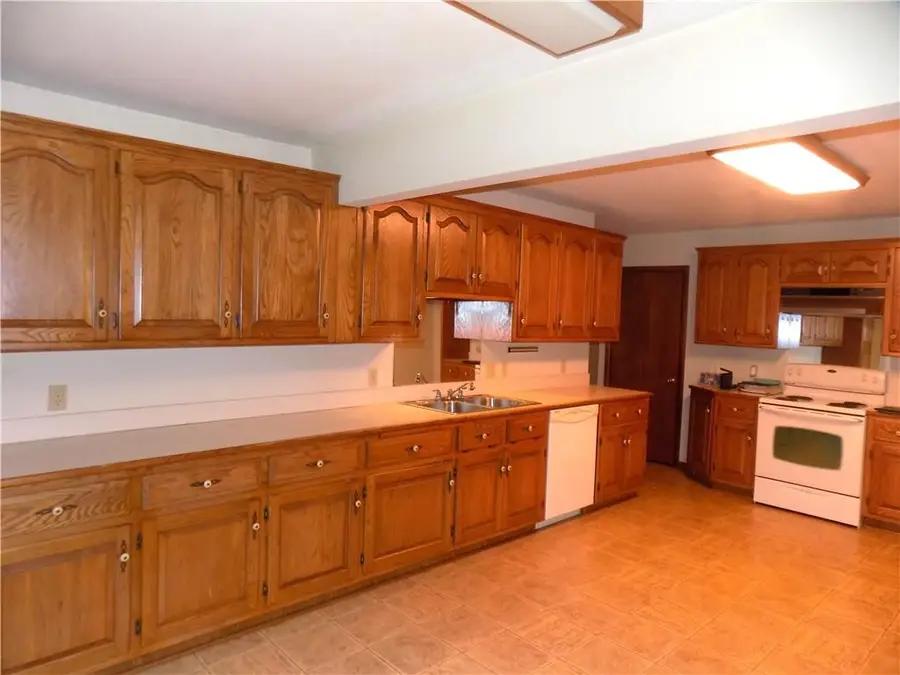 1444 S Elm Street, Ottawa, KS 66067 - Image #2