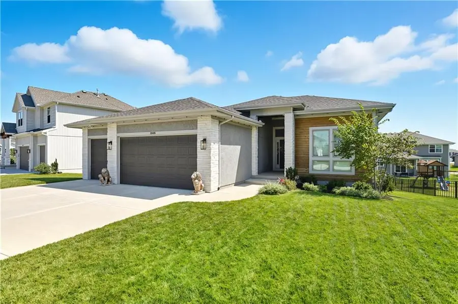 13405 W 177th Street, Overland Park, KS 66013 - Image #2