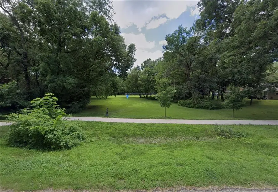 1000 Elm Street, Baldwin City, KS 66006 - Image #2