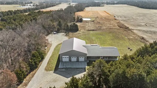 30815 W 399th Street, Parker, KS 66072