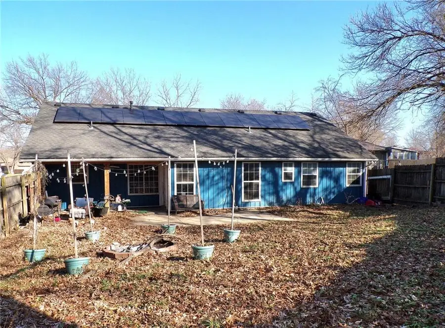 101 Woodlawn Place, Windsor, MO 65360 - #3