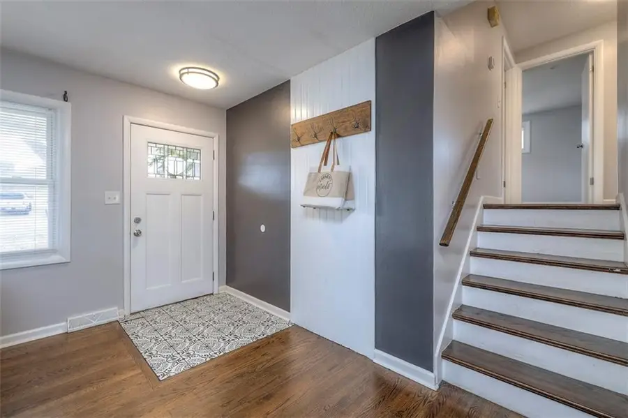 9105 Reeder Drive, Overland Park, KS 66214 - Image #3