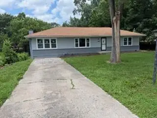 502 NE 74th Street, Gladstone, MO 64118 - #2