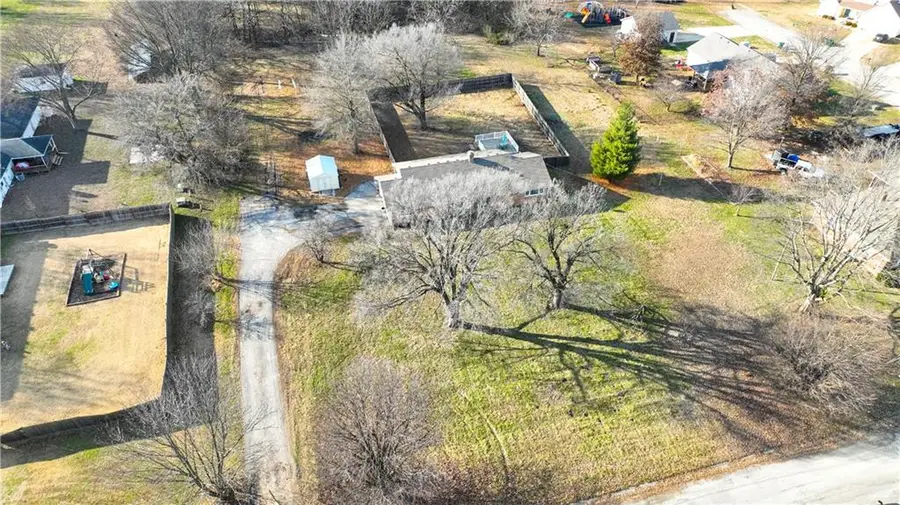 302 N Ohio Street, Archie, MO 64725 - Image #2