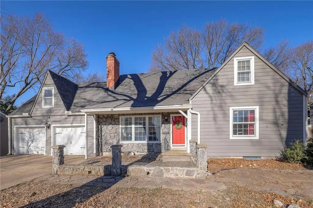 4514 W 54th Terrace, Roeland Park, KS 66205 - Image #1