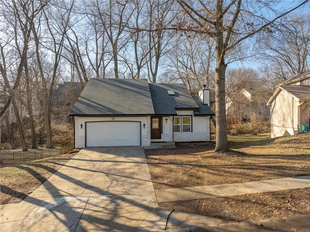 8528 N Virginia Avenue, Kansas City, MO 64155 - Image #1