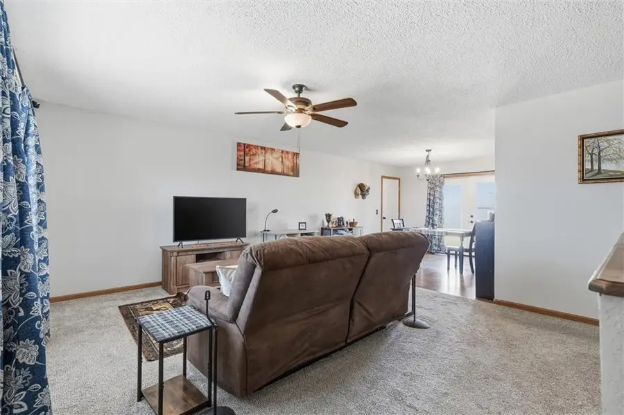 613 SE 150th Road, Warrensburg, MO 64093 - #3