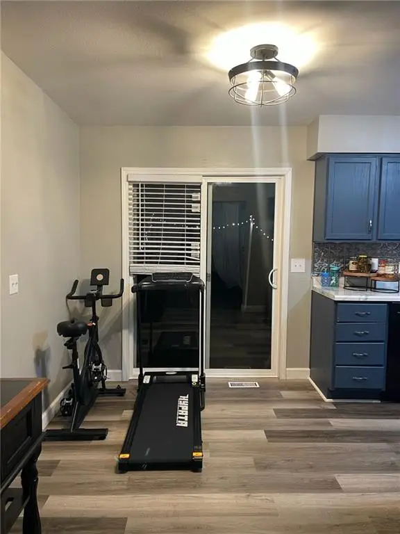 3101 Douglas Street, Saint Joseph, MO 64506 - Image #2