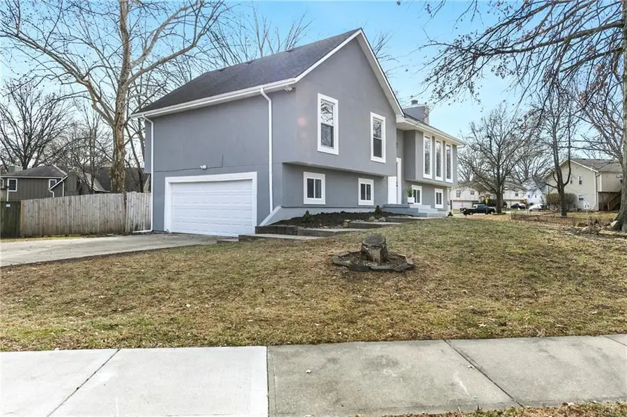 15709 W 127th Terrace, Olathe, KS 66062 - Image #3