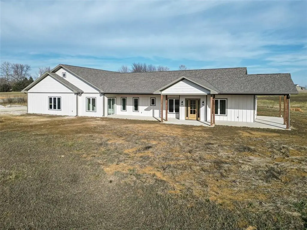 12314 222nd Street, Linwood, KS 66052 - Image #1