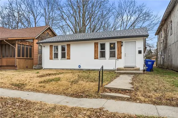 1317 S Ohio Avenue, Sedalia, MO 65301