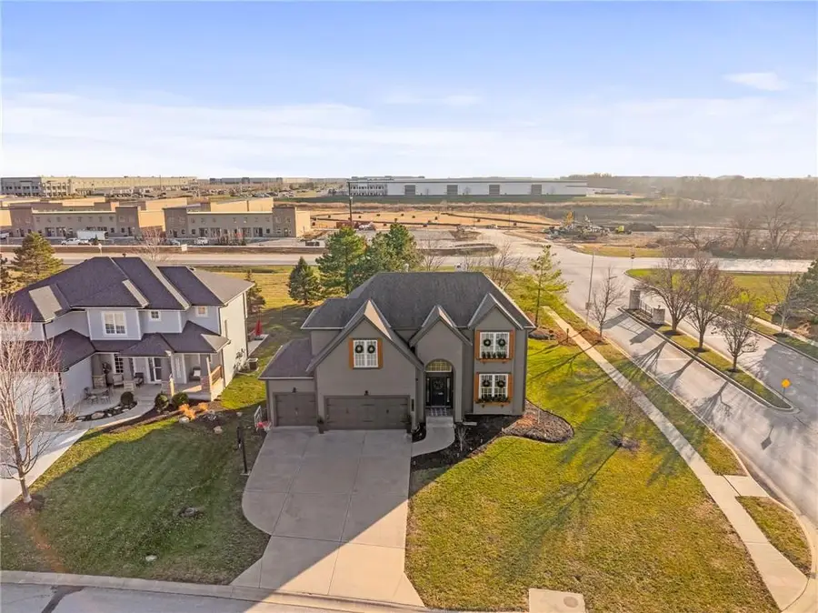 25189 W 150th Terrace, Olathe, KS 66061 - Image #3