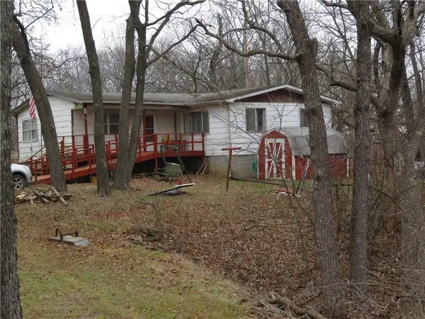 27111 Cedar Niles Road, Paola, KS 66071