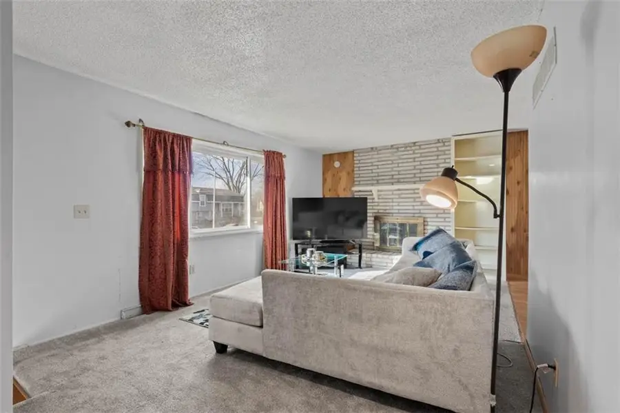 1508 S Pawnee Circle, Olathe, KS 66062 - Image #3