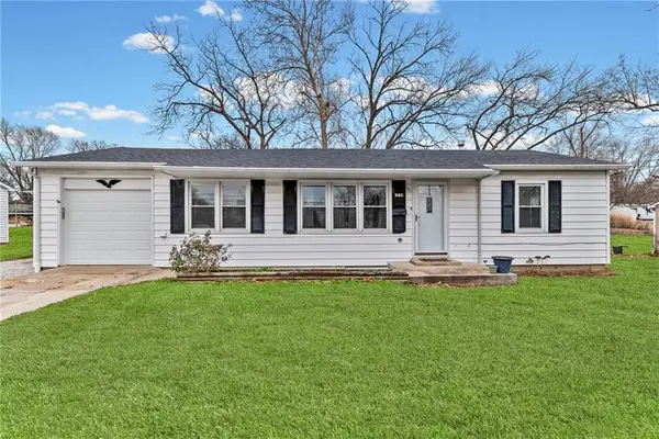 914 N Folger Street, Carrollton, MO 64633