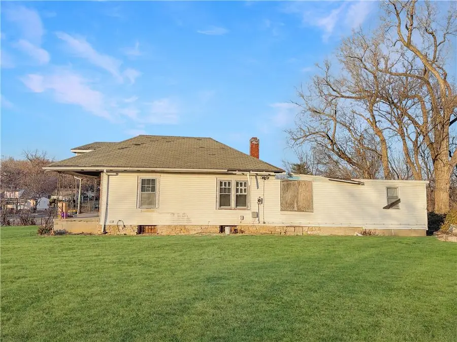 3023 Cleveland Avenue, Kansas City, MO 64128 - Image #3