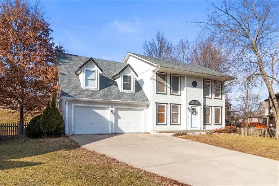 904 Paw Paw Lane, Liberty, MO 64068 - Image #2