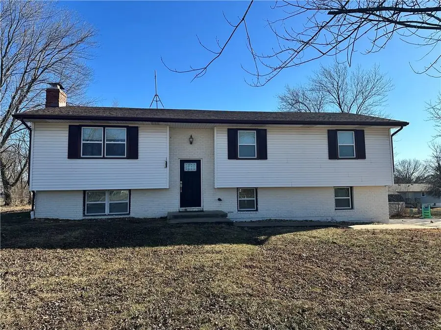 137 Ne 1261 N/a, Knob Noster, MO 65336 - Image #2