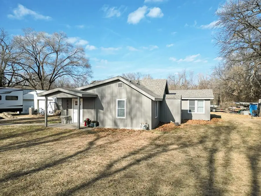 6330 Richland Avenue, Kansas City, KS 66111 - Image #2