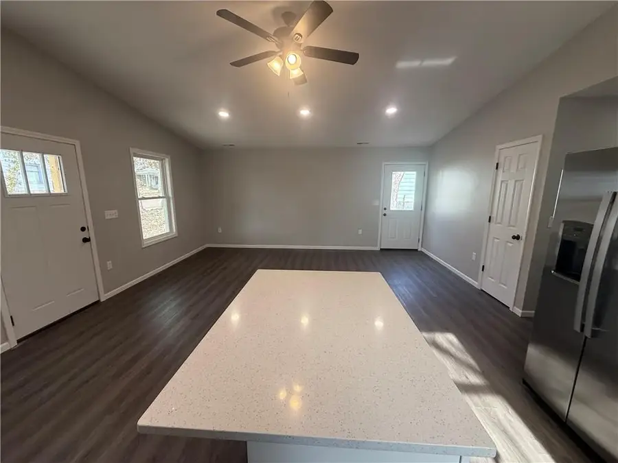 821 N Steet Street, Iola, KS 66749 - Image #3