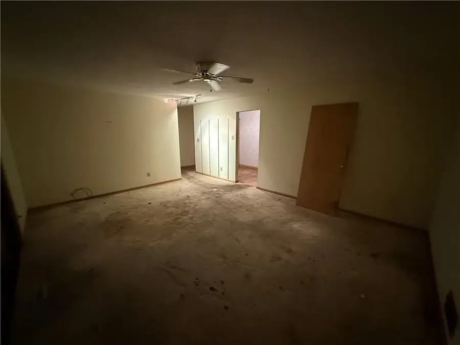 7216 Beverly Street, Overland Park, KS 66204 - Image #2