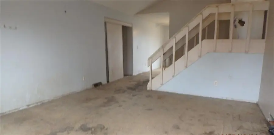 8478 Lane Drive, Raytown, MO 64138 - Image #3