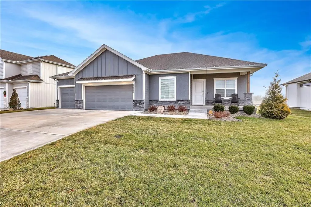 17761 Greeley Street, Gardner, KS 66030 - Image #1