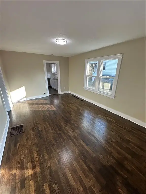 1215 S Pleasant Street, Independence, MO 64055 - Image #3