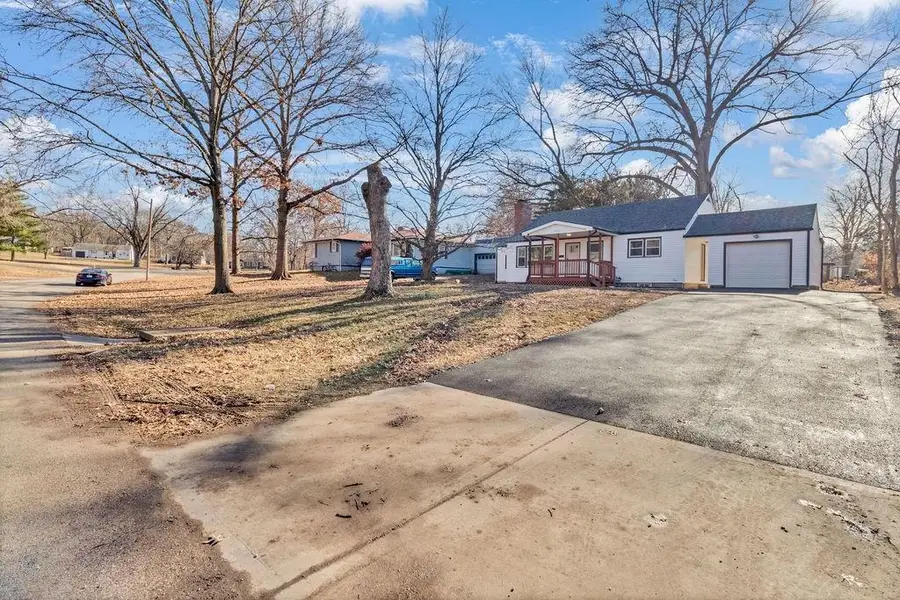 1223 W 32nd Street, Independence, MO 64055 - Image #3