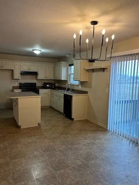 565 S Cedar Street, Gardner, KS 66030 - Image #3