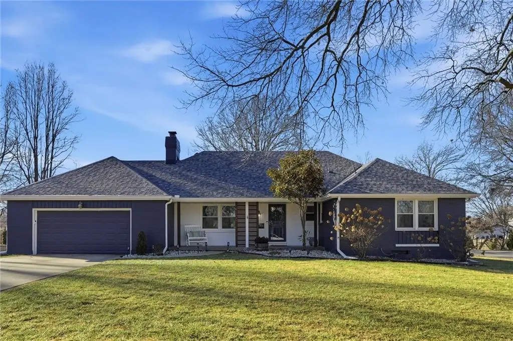 8100 Tomahawk Road, Prairie Village, KS 66208 - Image #1