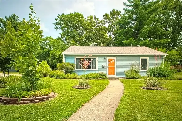 6709 N Campbell Street, Kansas City, MO 64118