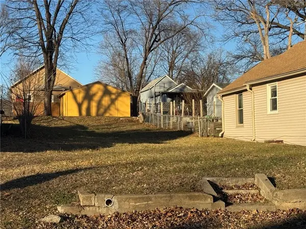934 Ottawa Street, Leavenworth, KS 66048