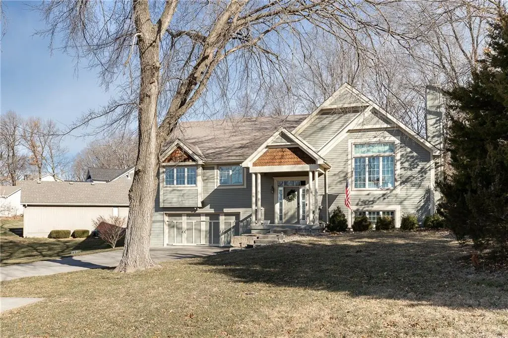 7203 Eastside Drive, Weatherby Lake, MO 64152 - Image #1