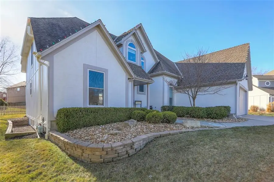 18235 W 156 Street, Olathe, KS 66062 - Image #3