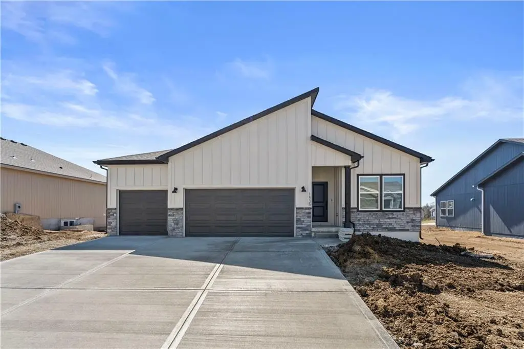 9420 NE 111th Place, Kansas City, MO 64157 - #1