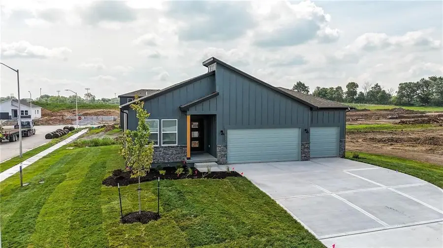 9420 NE 111th Place, Kansas City, MO 64157 - #2