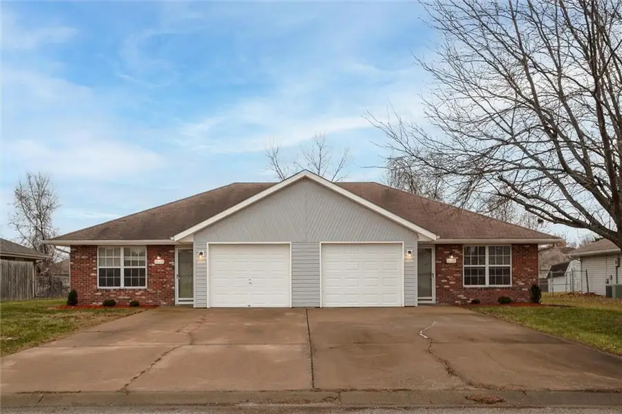 1123 SW Ephraim Drive, Grain Valley, MO 64029 - Image #3
