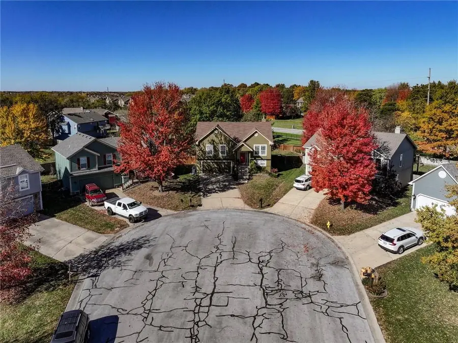 980 W Elizabeth Street, Olathe, KS 66061 - Image #2