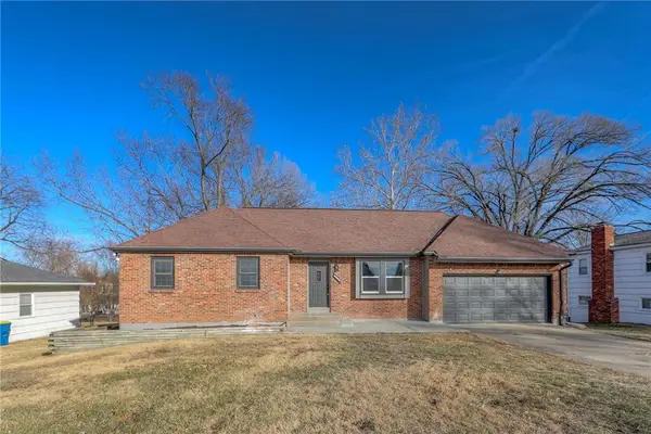 319 Glendale Road, Liberty, MO 64068