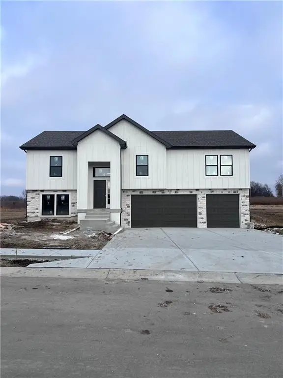 465 Green Drive, Lawson, MO 64062 - Image #1