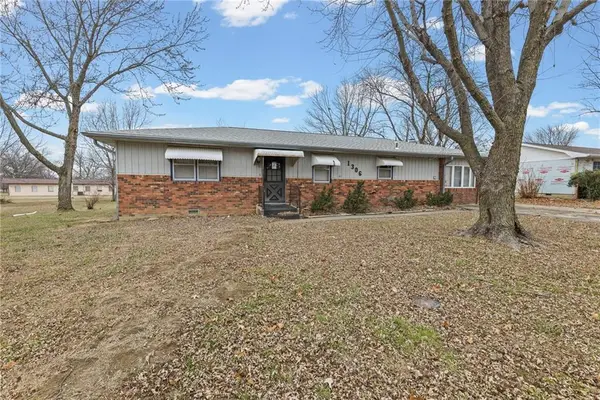 1306 Northwestern Street, Iola, KS 66749