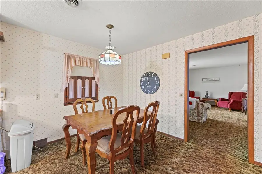 1306 Northwestern Street, Iola, KS 66749 - Image #3